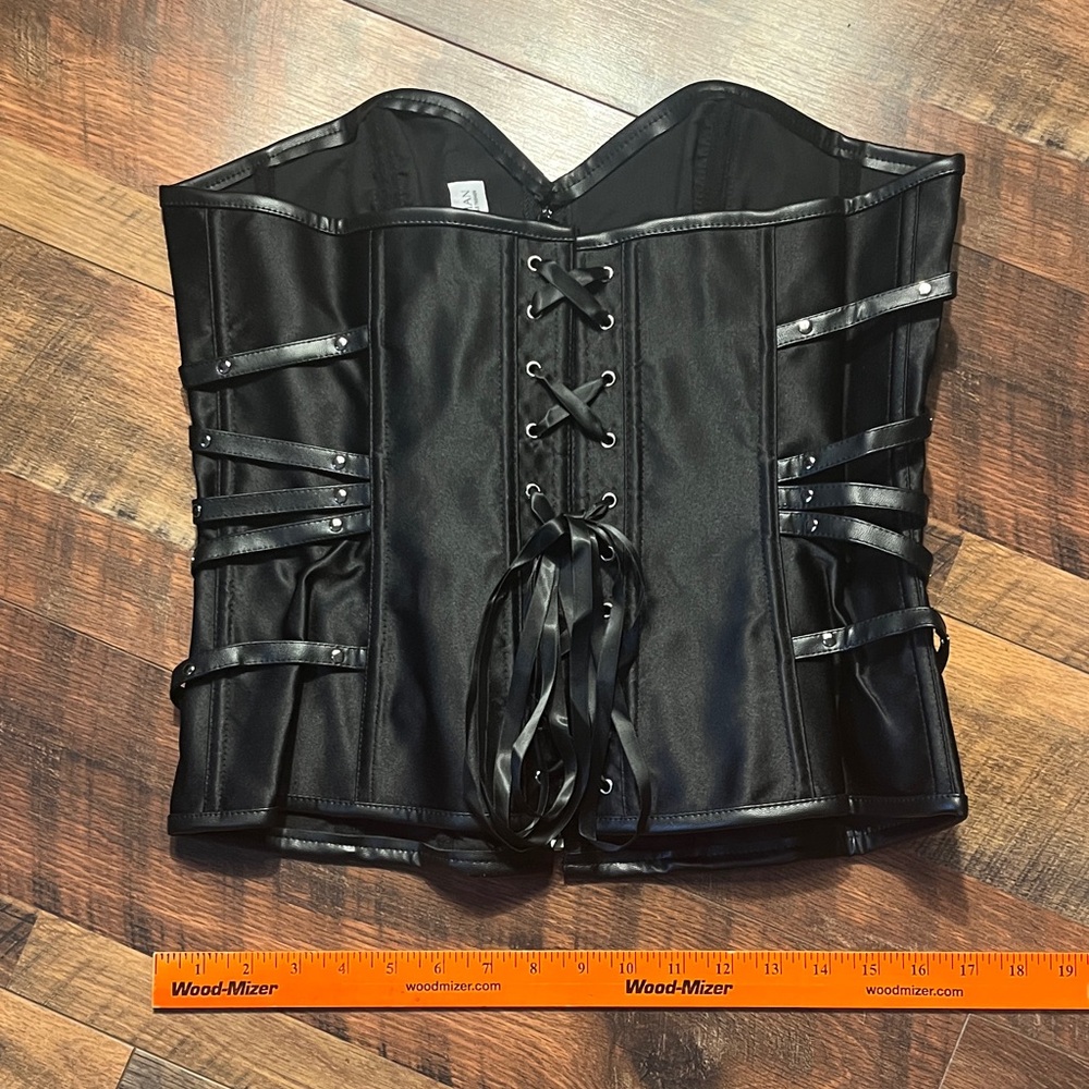 Black Strappy Corset Top in box 29 - Picture 6 of 6